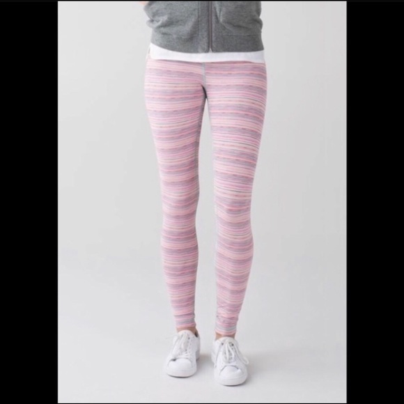 Lululemon Wunder Under Pink Cyber Stripe Leggings size 2 - Picture 4 of 11
